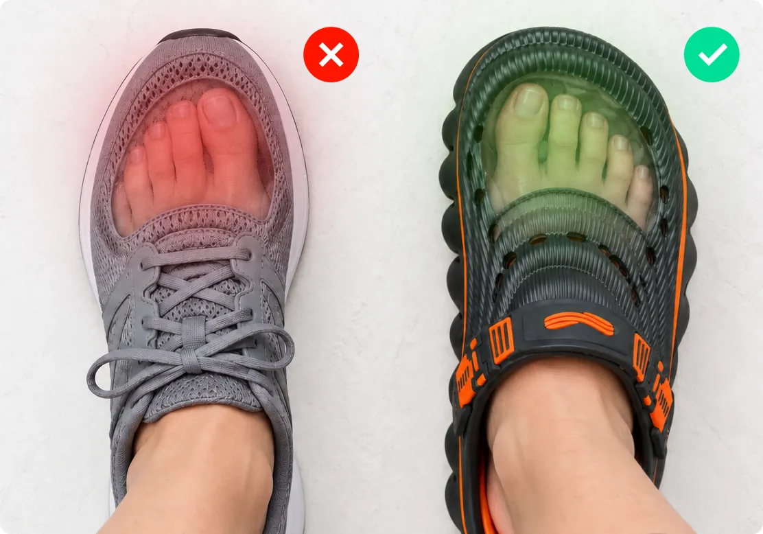 Natural toe spread in a wide toe box clog